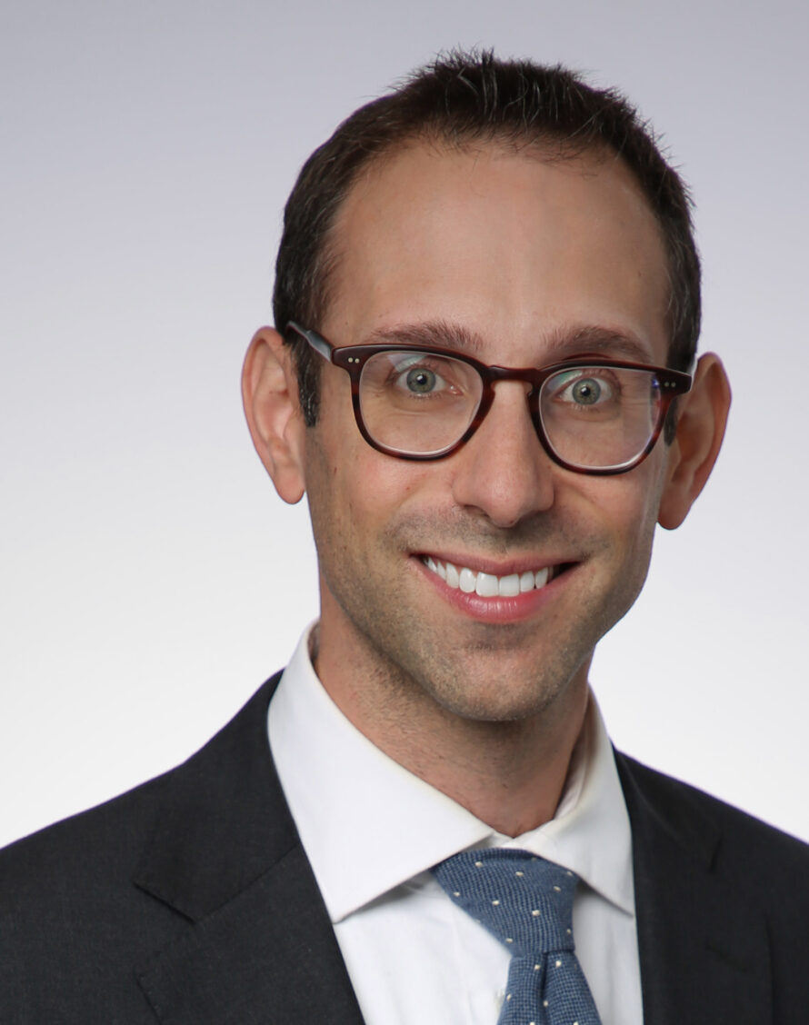 Adam Garber Headshot