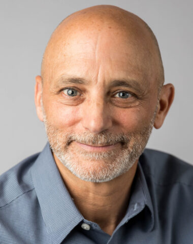 Stuart Kohn Headshot