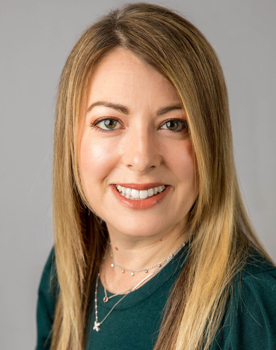 Elizabeth O'Brien Headshot