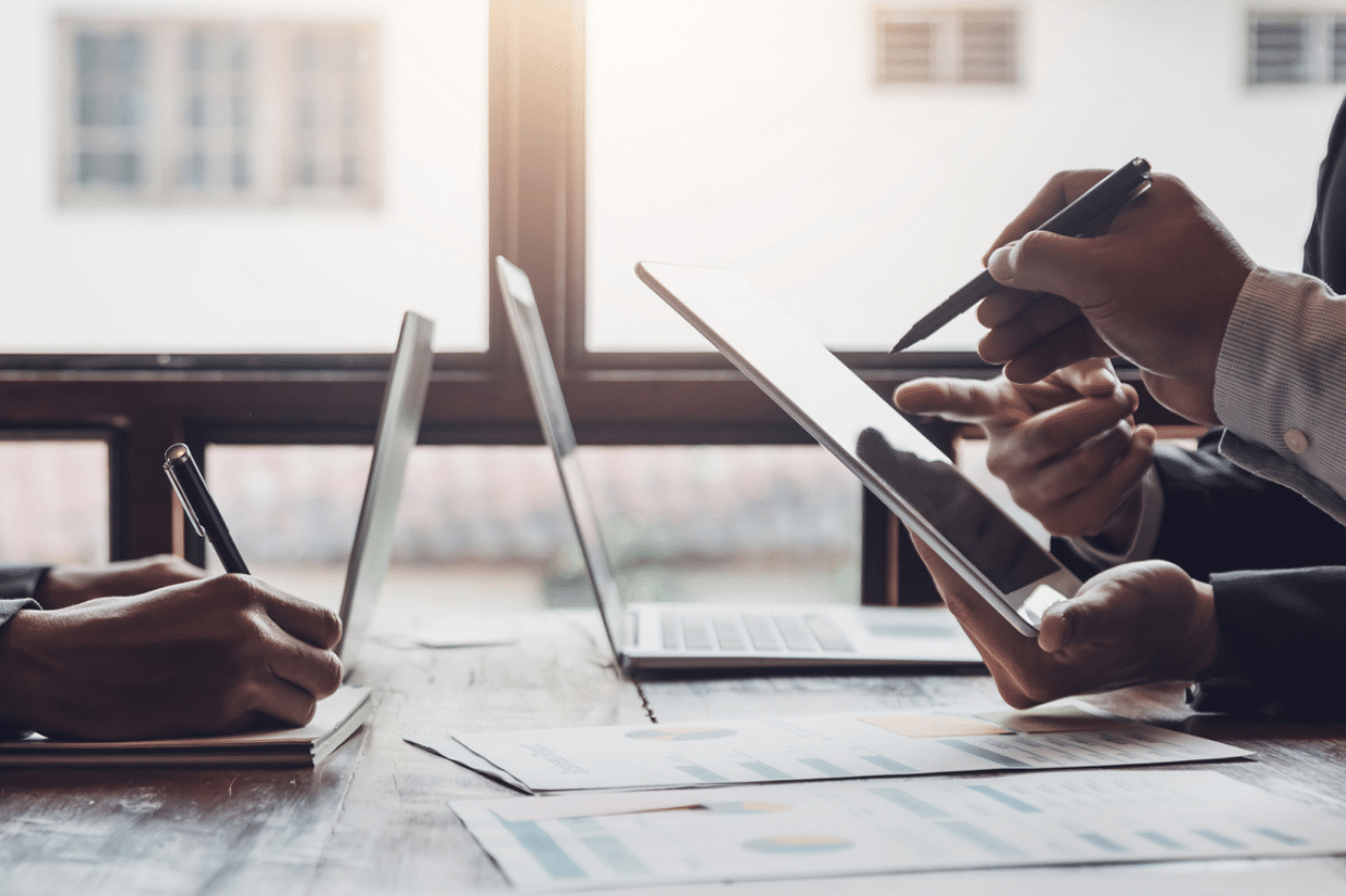 What to Consider When Choosing the Business Structure for a