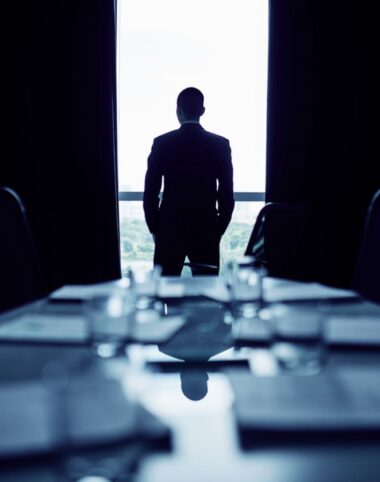 How to Combat Loneliness and Social Isolation in the Workplace